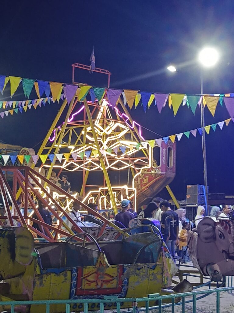 Wahana Permainan Semarakkan Mappanre Ritasi’e, Hiburan Rakyat dan Ekonomi Warga Ikut Bergerak