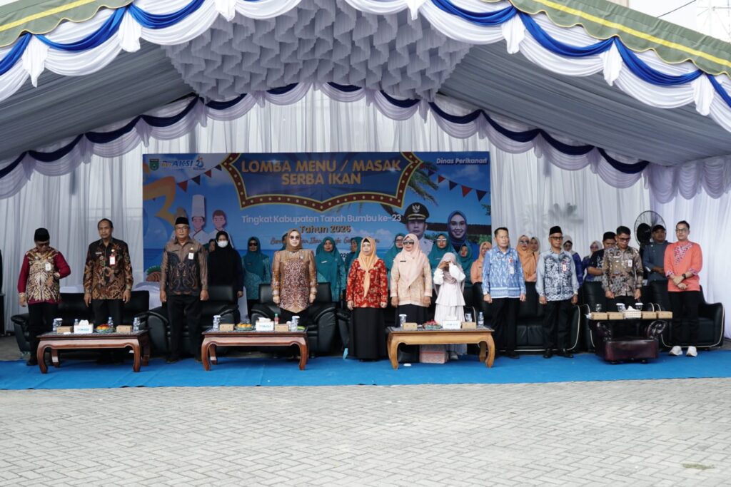Menu “Kela Bale Pelangi BBW” Curi Perhatian, Desa Sinar Bulan Raih Juara Lomba Masak Ikan