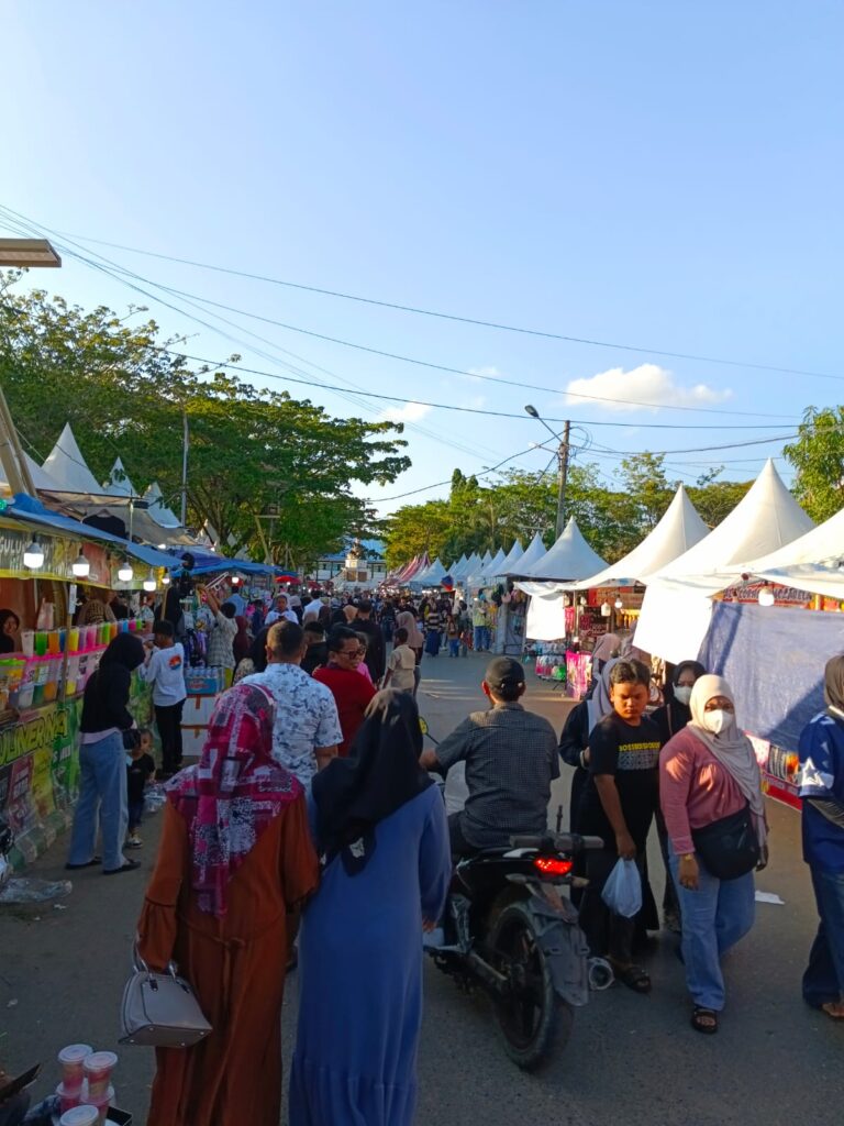 Mappanre Ri Tasi’e 2026 Dipadati Warga, Perpaduan Budaya dan Olahraga Gerakkan Ekonomi Lokal