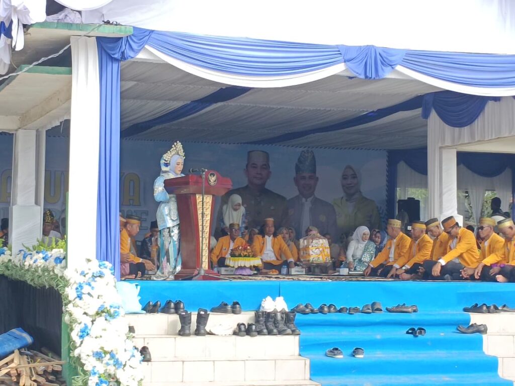 Sekda Tanah Bumbu Tegaskan Keseimbangan Budaya dan Pembangunan Daerah