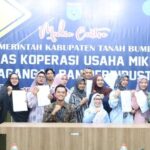 19 Pelaku Usaha Mikro Terima Sertifikat Halal, Perkuat Daya Saing Produk Lokal IMG-20260809-WA0010