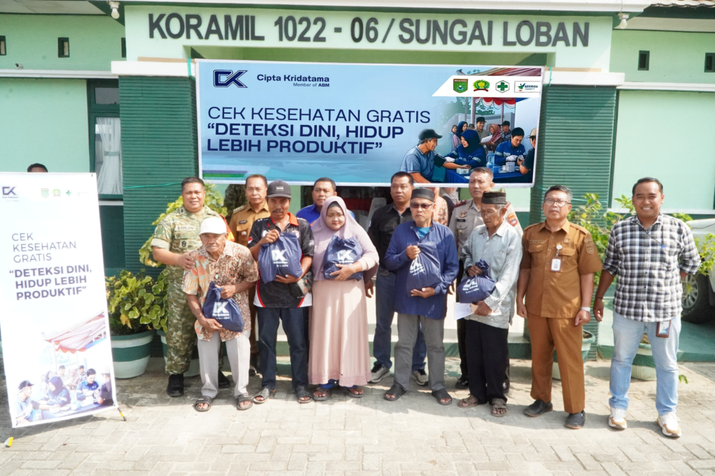 Seimbangkan Bisnis & ESG, CK Bagikan Sembako dan Cek Kesehatan Gratis di Sungai Loban